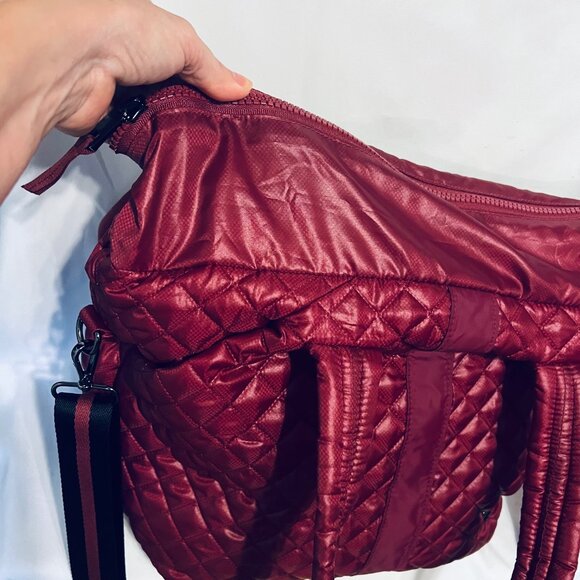 Oliver Thomas Quilted Kitchen Sink Tote/Matching Pouch-Dogs Signature-Maroon - Picture 11 of 16